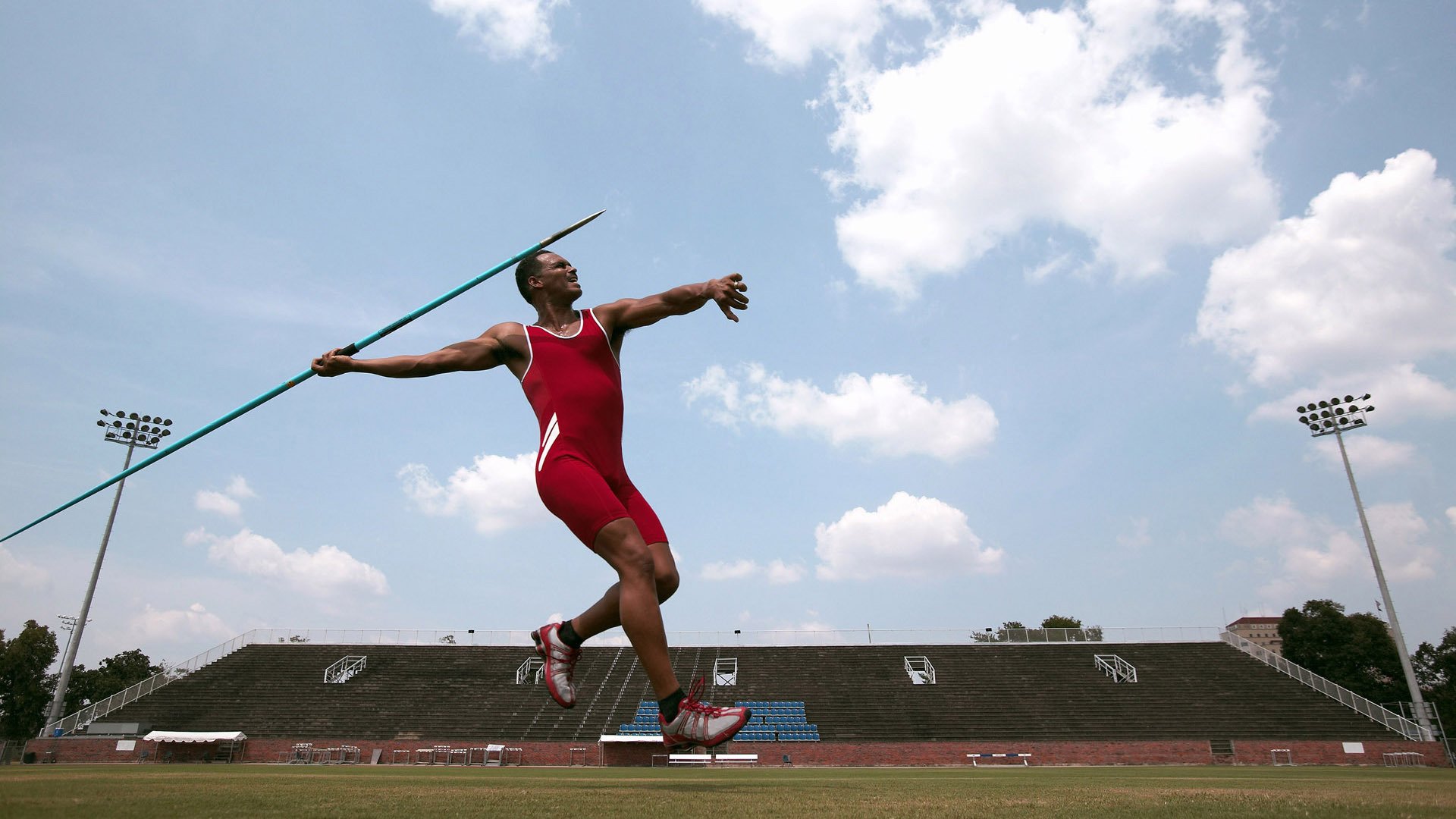 仰泳对决南非选手从容应战，仰泳冠军视频